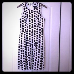 NWOT WHITE HOUSE BLACK MARKET DRESS, Size 4